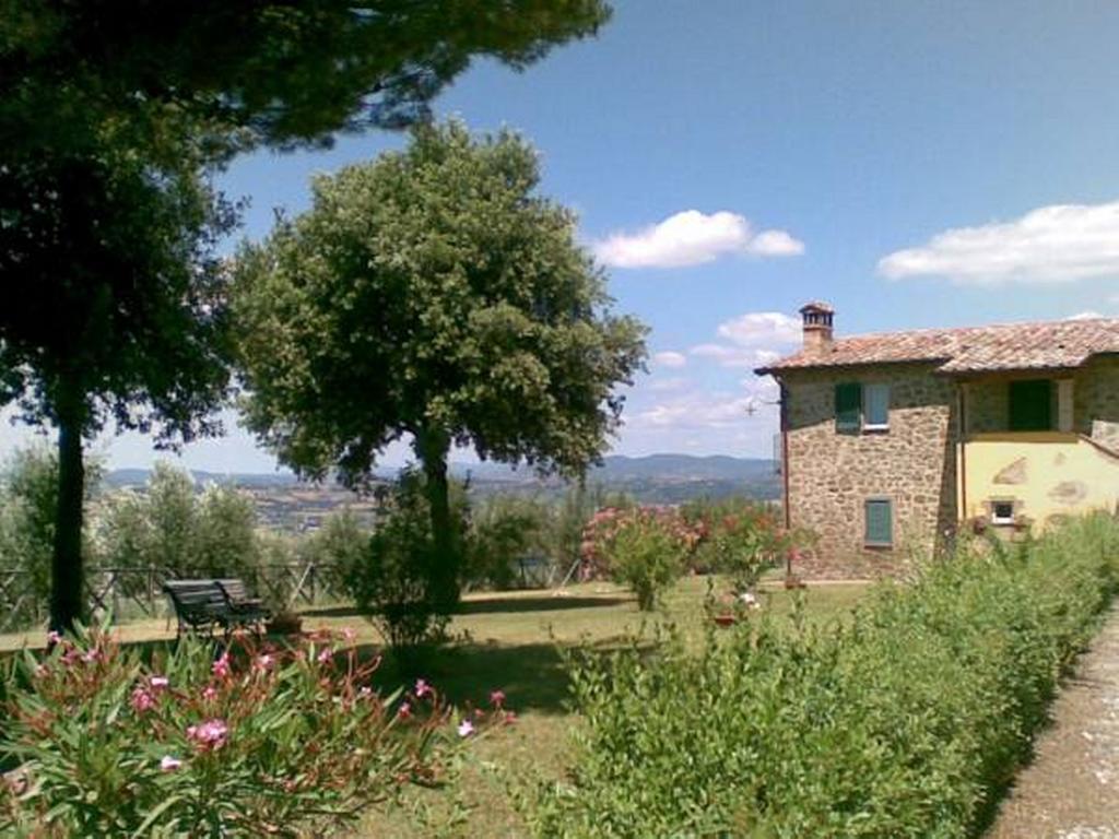 Pensjonat Il Poggio Delle Ginestre Torgiano Zewnętrze zdjęcie