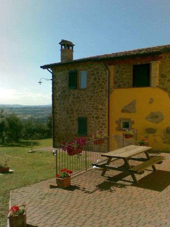 Pensjonat Il Poggio Delle Ginestre Torgiano Zewnętrze zdjęcie